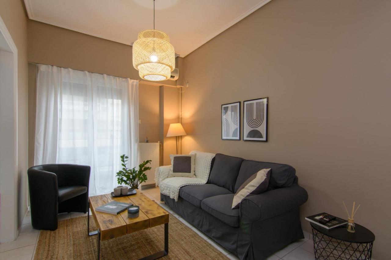 Apt 48, Cozy Apartment In Kalamata City Center Ngoại thất bức ảnh