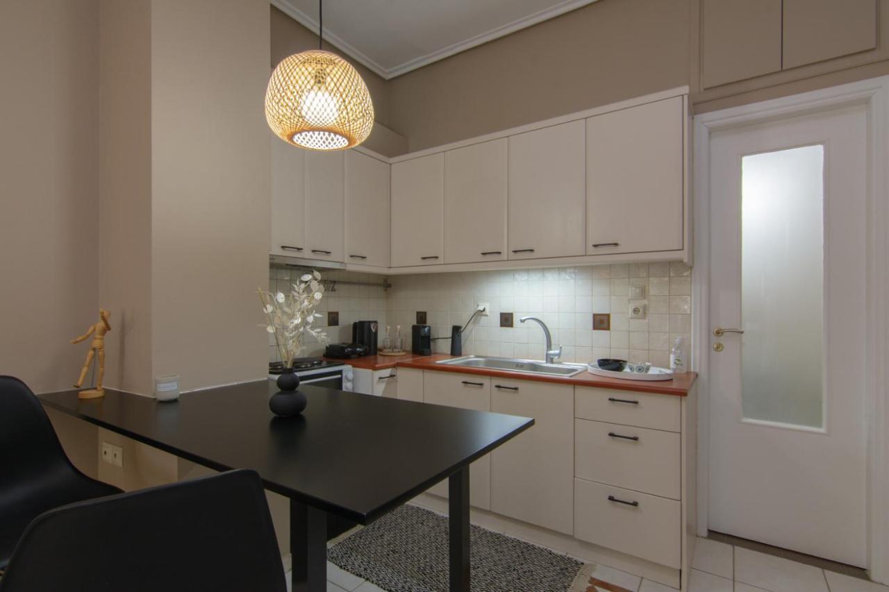 Apt 48, Cozy Apartment In Kalamata City Center Ngoại thất bức ảnh