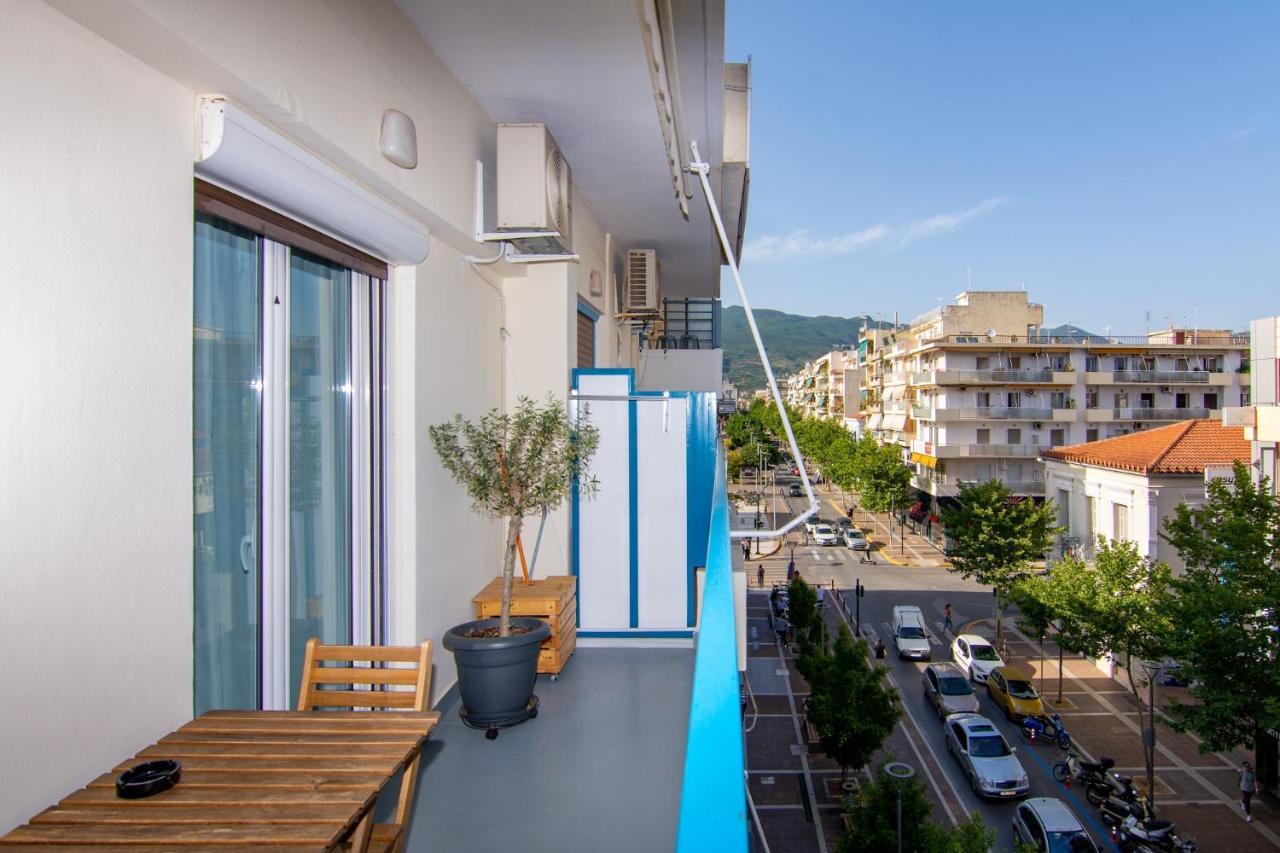 Apt 48, Cozy Apartment In Kalamata City Center Ngoại thất bức ảnh